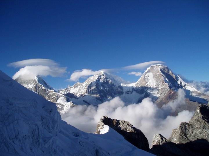 Located in the heart of the Cordillera Blanca a few hours’ drive from the tourist town of Huaraz, Huascaran is actually two mountains, Huascaran Sur and Huascaran Norte (Photo: Buz Groshong / SummitPost)