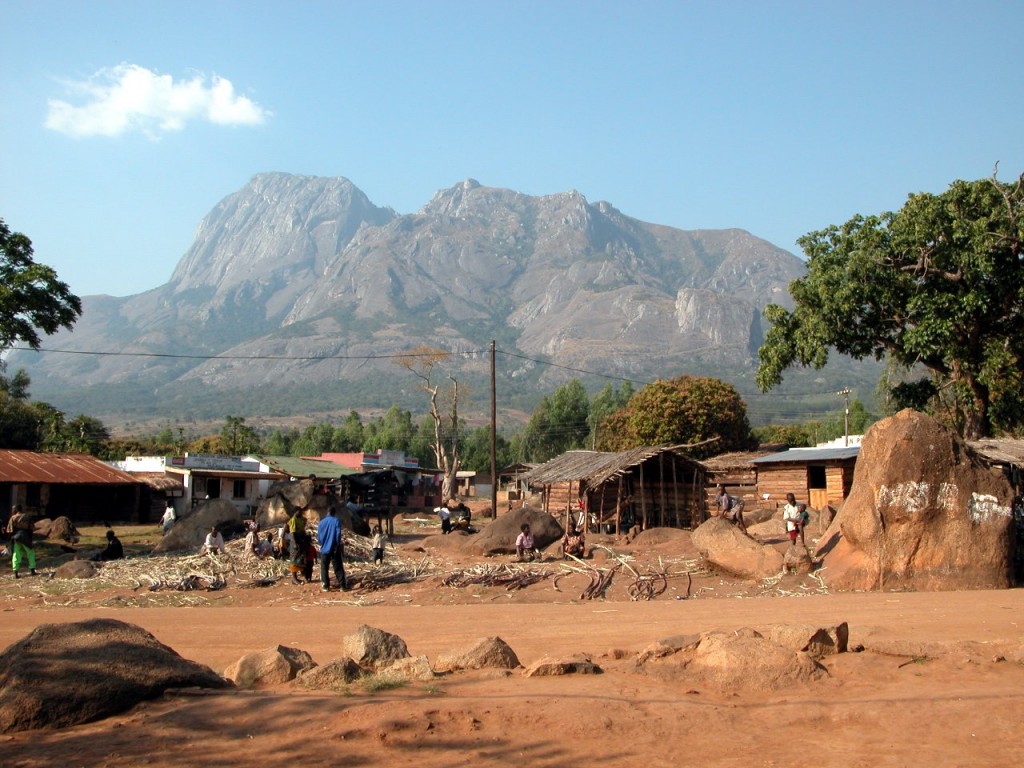 Mt Mulanje, one of the highest peaks in southern Africa, rises out of the plains in southern Malawi (Photo: Lix / Wikimedia Commons)