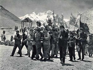 300px x 225px - Did Chinese climbers reach the summit of Everest in 1960? â€“ Mark Horrell