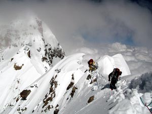 Rick Allen and Sandy Allan on the Mazeno Ridge (Photo: Cathy O'Dowd)